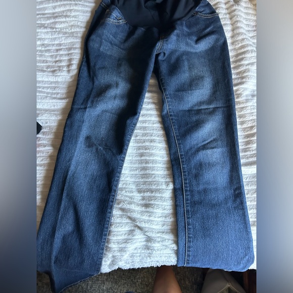 2 pairs of maternity jeans and 1 pair of maternity jean shorts. - Picture 3 of 10